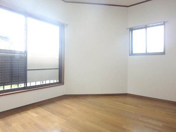 ウエル国立の物件内観写真